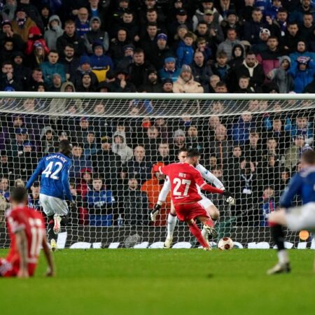 Liga Europa: Benfica quebra enguiço português em Glasgow