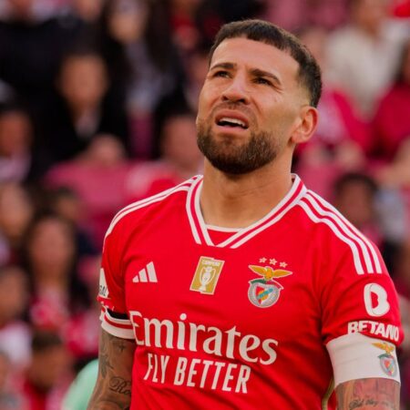 Benfica: Pedem Otamendi para o River