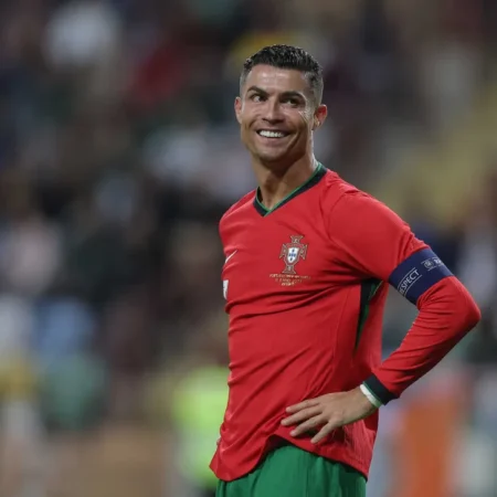 “Cristiano Ronaldo está super motivado e consciente do papel que tem”