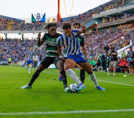 Rúben Amorim deixa aviso a Geovany Quenda após chamada à Seleção A