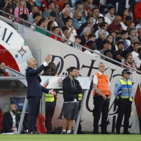 Roberto Martínez: “Cristiano Ronaldo não pode jogar dois jogos de 90 minutos”