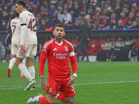 O enigma da gestão de Nicolás Otamendi no Benfica