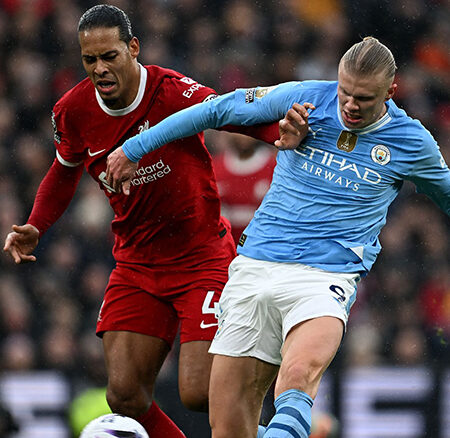 Liverpool vence Manchester City e aprofunda crise na equipa de Guardiola