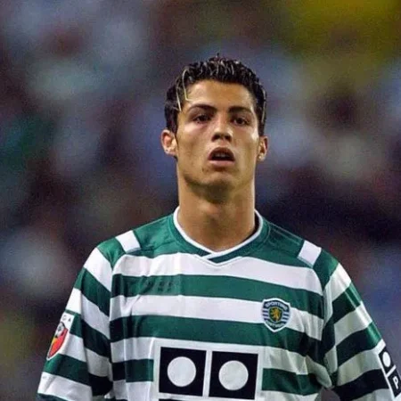 Claque do Sporting critica nova homenagem a Ronaldo: «Abandonou Alvalade em agosto de 2003…»