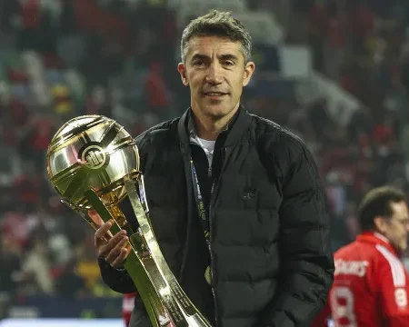 Bruno Lage expressa sentimento de “dever cumprido” após conquista da Taça da Liga e reflete sobre a temporada