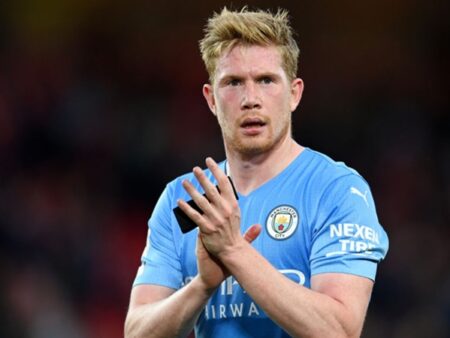 Pep Guardiola confirma futuro incerto de Kevin De Bruyne no Manchester City